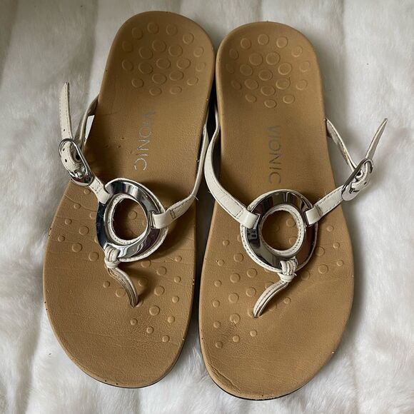 Vionic karina comfort thong sandals beige with silver tone ring accent size9 - Picture 1 of 7